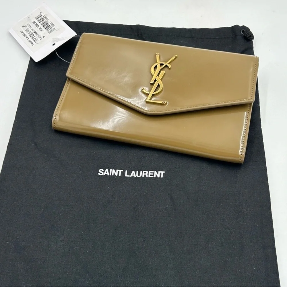Saint Laurent YSL tan leather clutch/chain wallet made in Italy